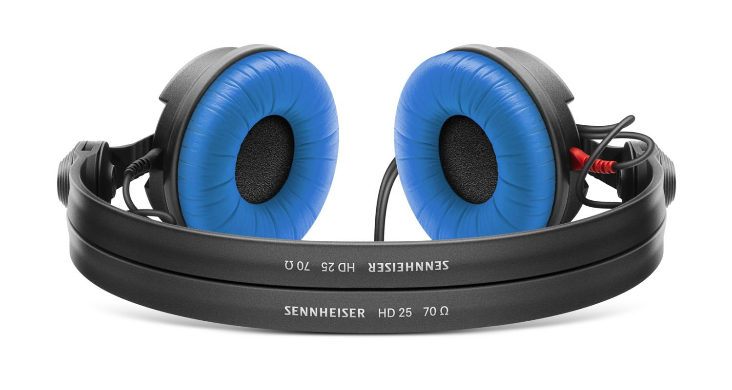 Hacer deporte músico enfermedad Nuevos auriculares en edición limitada Sennheiser HD 25 Blue | Hispasonic