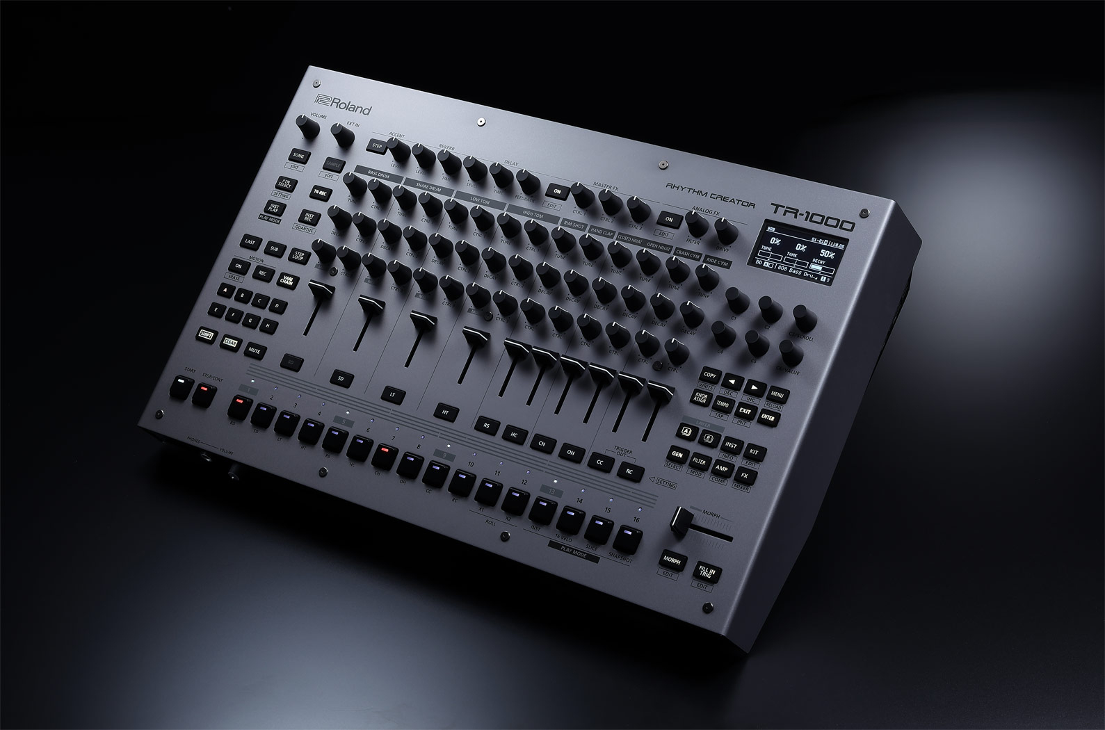 Roland TR-1000: un monstruo de los ritmos que tiene (casi) de todo