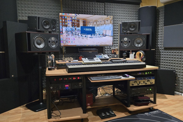 Del home studio a la orquesta real: "Grateful", el viaje musical de Javier Quilis