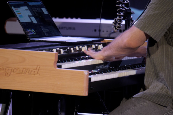 Cómo tocar un órgano Hammond, con Álvaro Gandul