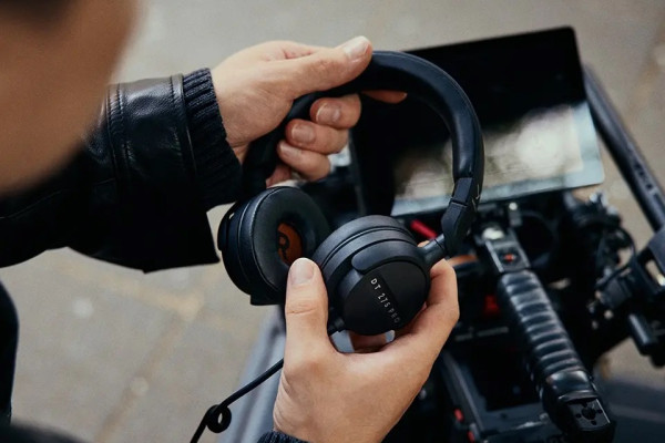 Beyerdynamic DT 275 Pro: auriculares profesionales multiuso compactos y de precio contenido