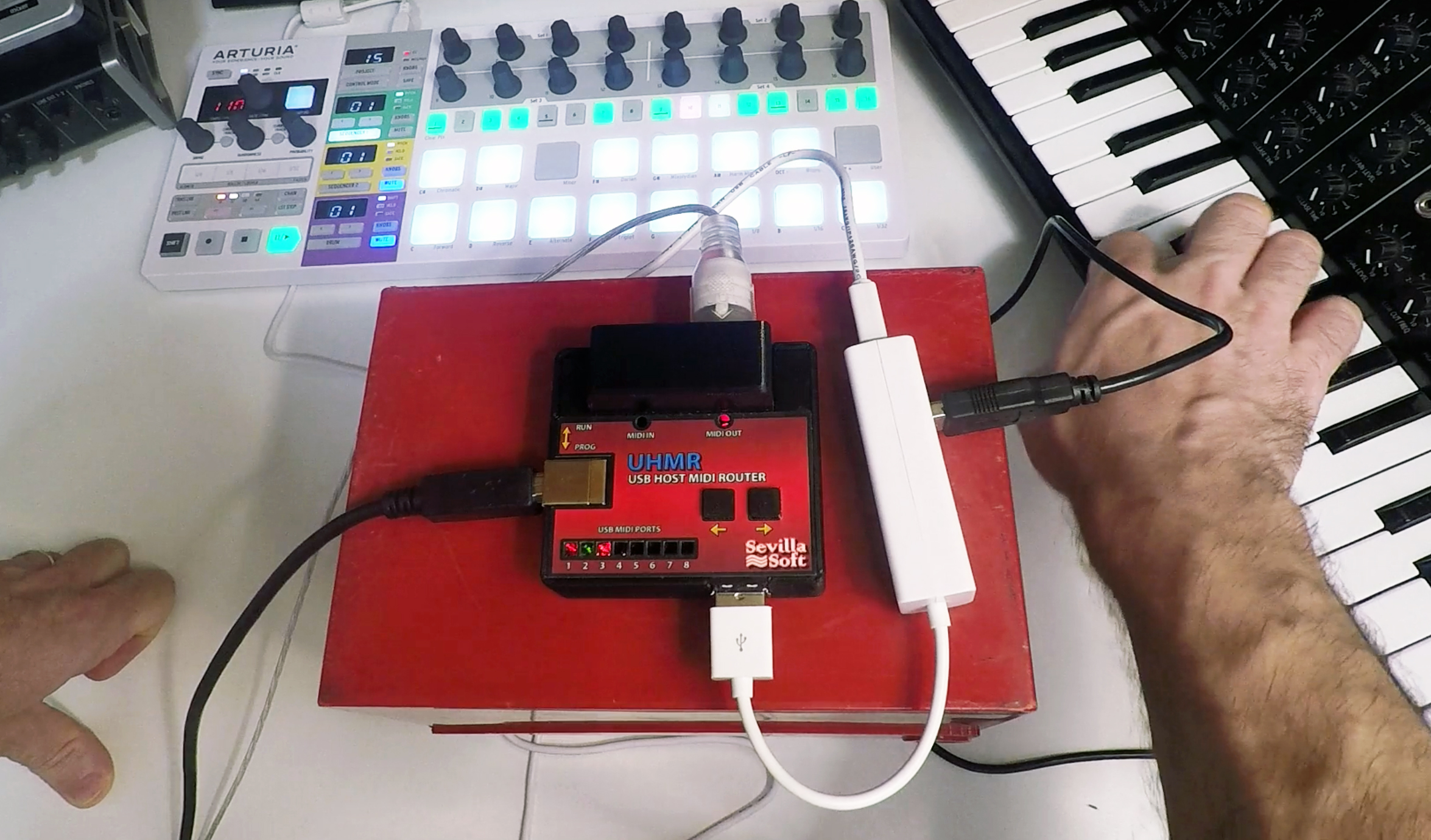 using a midi patchbay without usb