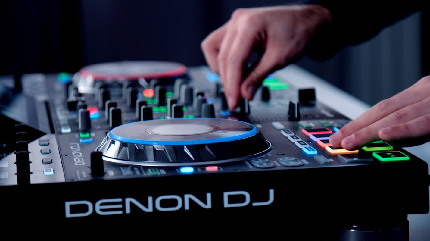 Denon DJ anuncia la capacidad de cargar música desde la nube en su gama  Prime