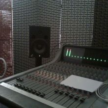 Monitor Izquierdo y los Manowar sonando!!!!