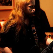 GTW - Yo tocando mi peazo de Cort EVL K-6