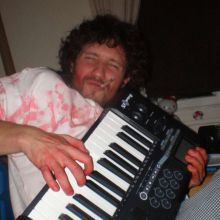 GTW - yo halloween con mi teclado