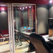 PLAY ART STUDIOS