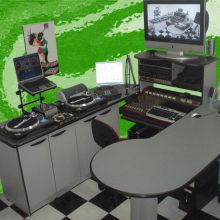 CABINA DE RADIO VIDEO REMIX EN HD 3D PLUS
