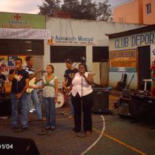 UN pequeño concierto en  