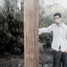 en medio de basura