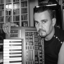 ACCESS & ANMAK...Love synthesizer!!