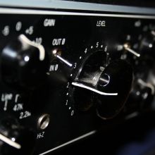 UNIVERSAL  AUDIO