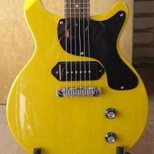 Cuerpo de la Tokai Love Rock Tv Yellow