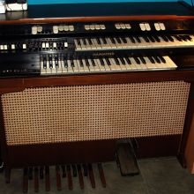 Hammond L-122 (1965)