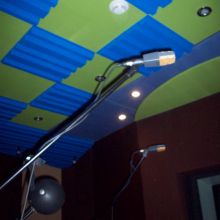 overhead  AKG414