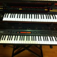 ROLAND JD800