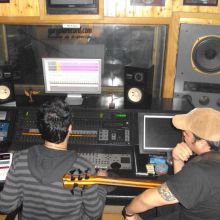 Grabando el himno del Granada C.F