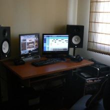 Bedroom Studio