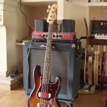 Ampeg y jazz bass