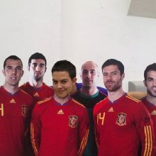 Con la roja!
