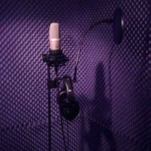 AKG C3000B www.lapuntastudios.com