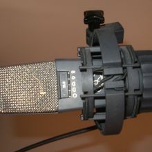 akg xls