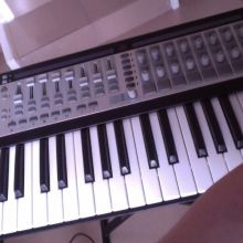 Novation SL 37