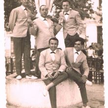 1963