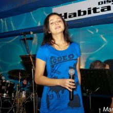 cantando...
