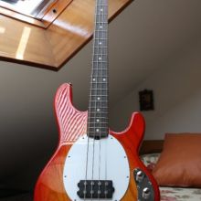 MusicMan Stingray