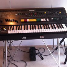 YAMAHA CS-50