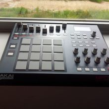 AKAI MPD32