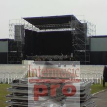 ecranes y proyectores Lima www.intermusicpro.com  Nextel  428*9042