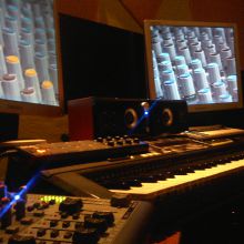 El mixer (Behringer 1622FX con fuente mejorada)