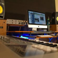 STUDIO B