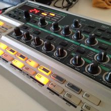 DX200