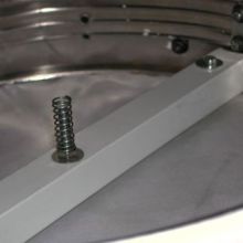 Barra soporte del sensor en la caja