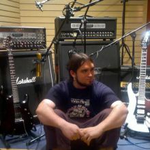 Víctor López de Mysterika.