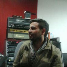 produciendo