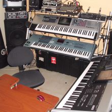 Korg Oasys / Roland Fantom G7 / Yamaha Motif XS7