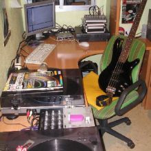 algo d mi cuarto