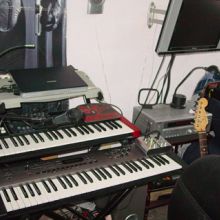 Otra vista de los teclados y la interfase