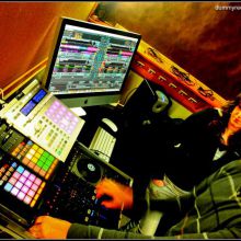 Demostración Native Instruments Tony Nandez @ Tempomusical ( Vigo )