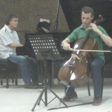 Mi hermano Pedro y yo en el conservatorio de Bollullos