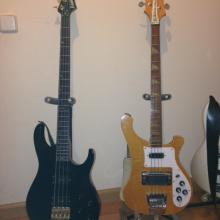 Washburn MB-8 y Rickenbacker 4003