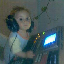 el mas pequeño de los hispasonicos