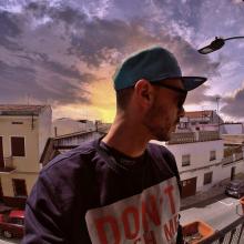 R.Herrero