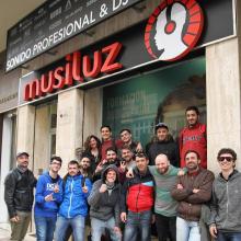 Alumnos contentos 2