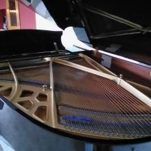 Kawai KG 2C