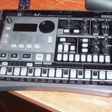 KORG-M